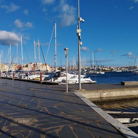 Studio 4 Couchages Avec Piscine D'Ete Vue Port Agde Buitenkant foto